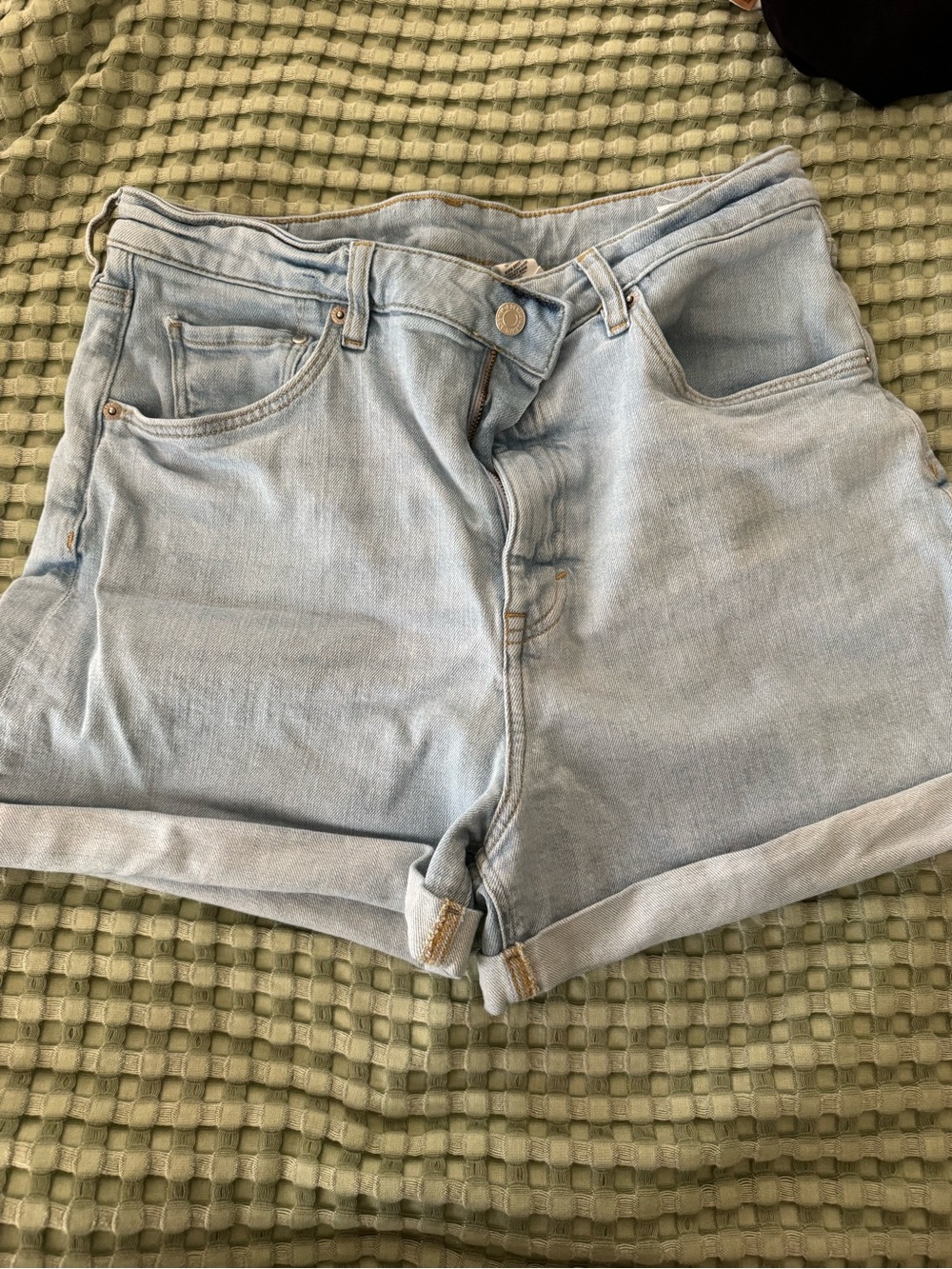 H&M Light Wash Denim Roll-Cuff Shorts